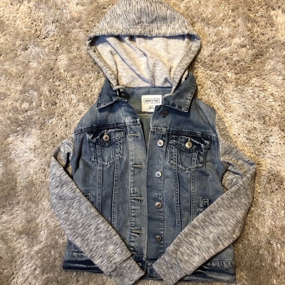 jean jacket - Picture 1 of 1